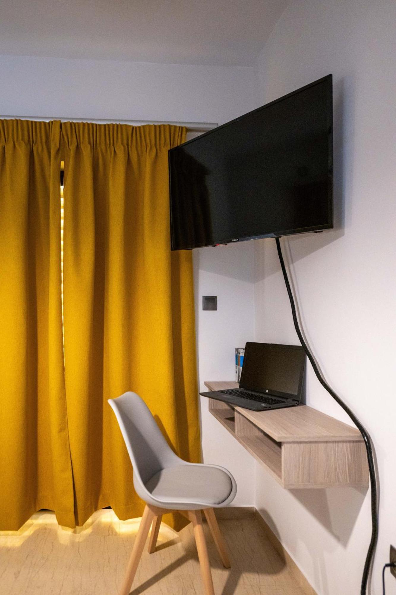 Apartamento Skyhigh Haven Kalamata Exterior foto